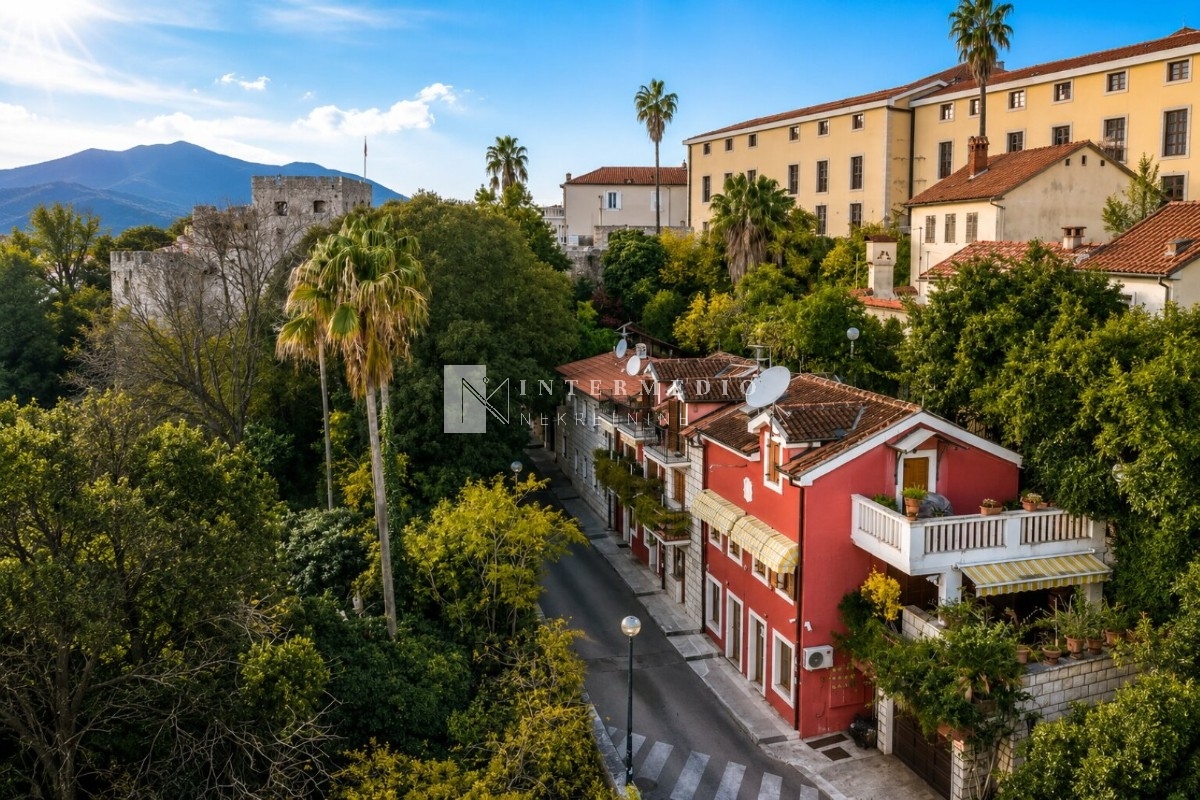Renovated One-Bedroom Apartment with Two Terraces and Sea View in the Heart of Herceg Novi